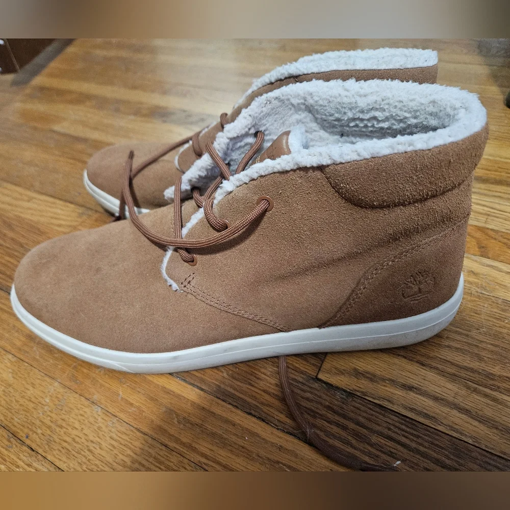 Timberland Men's Brown Suede Boots Size 10.5